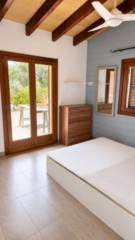 Chalet de 4 habitaciones en Selva en venta con garaje - 795.000 € (Ref: 9986590)