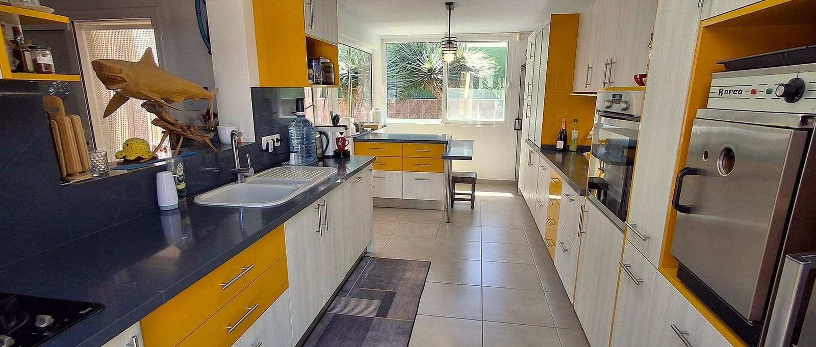 3 soveværelse Villa til salg i Costa del Silencio med swimmingpool garage - € 639.000 (Ref: 9985756)