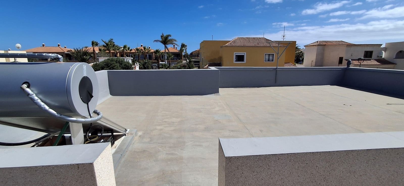 3 soveværelse Villa til salg i Costa del Silencio med swimmingpool garage - € 639.000 (Ref: 9985756)