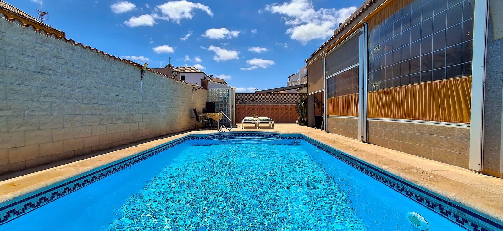 3 soveværelse Villa til salg i Costa del Silencio med swimmingpool garage - € 639.000 (Ref: 9985756)