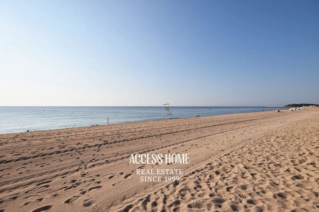 3 quarto Apartamento para venda em Platja d'Aro, Castell-Platja d'Aro com piscina garagem - 898 000 € (Ref: 10023192)