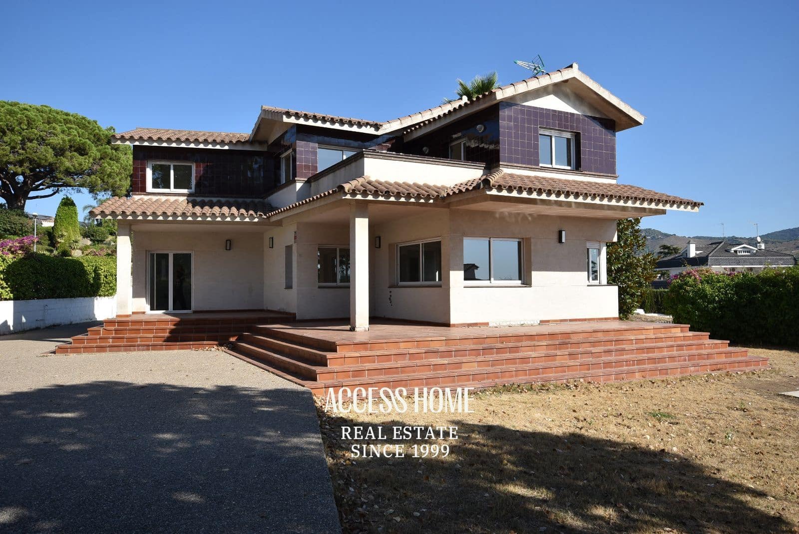 4 soveværelse Villa til salg i Alella med swimmingpool - € 1.550.000 (Ref: 10044156)