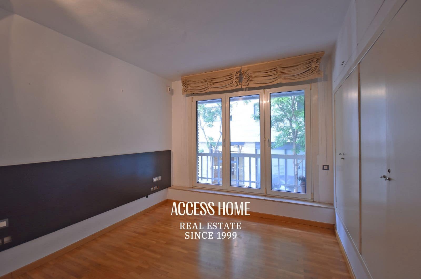 4 sovrum Lägenhet till salu i Barcelona stad med garage - 775 000 € (Ref: 10044157)