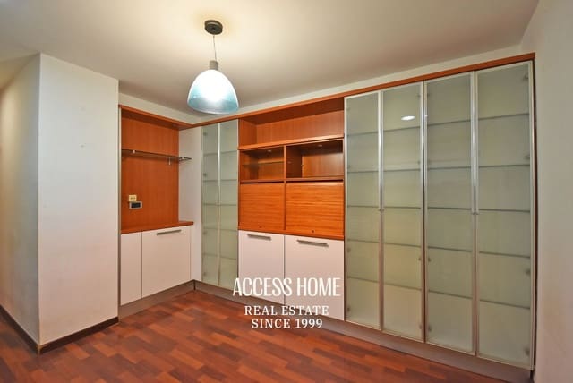 4 sovrum Lägenhet till salu i Barcelona stad med garage - 775 000 € (Ref: 10044157)