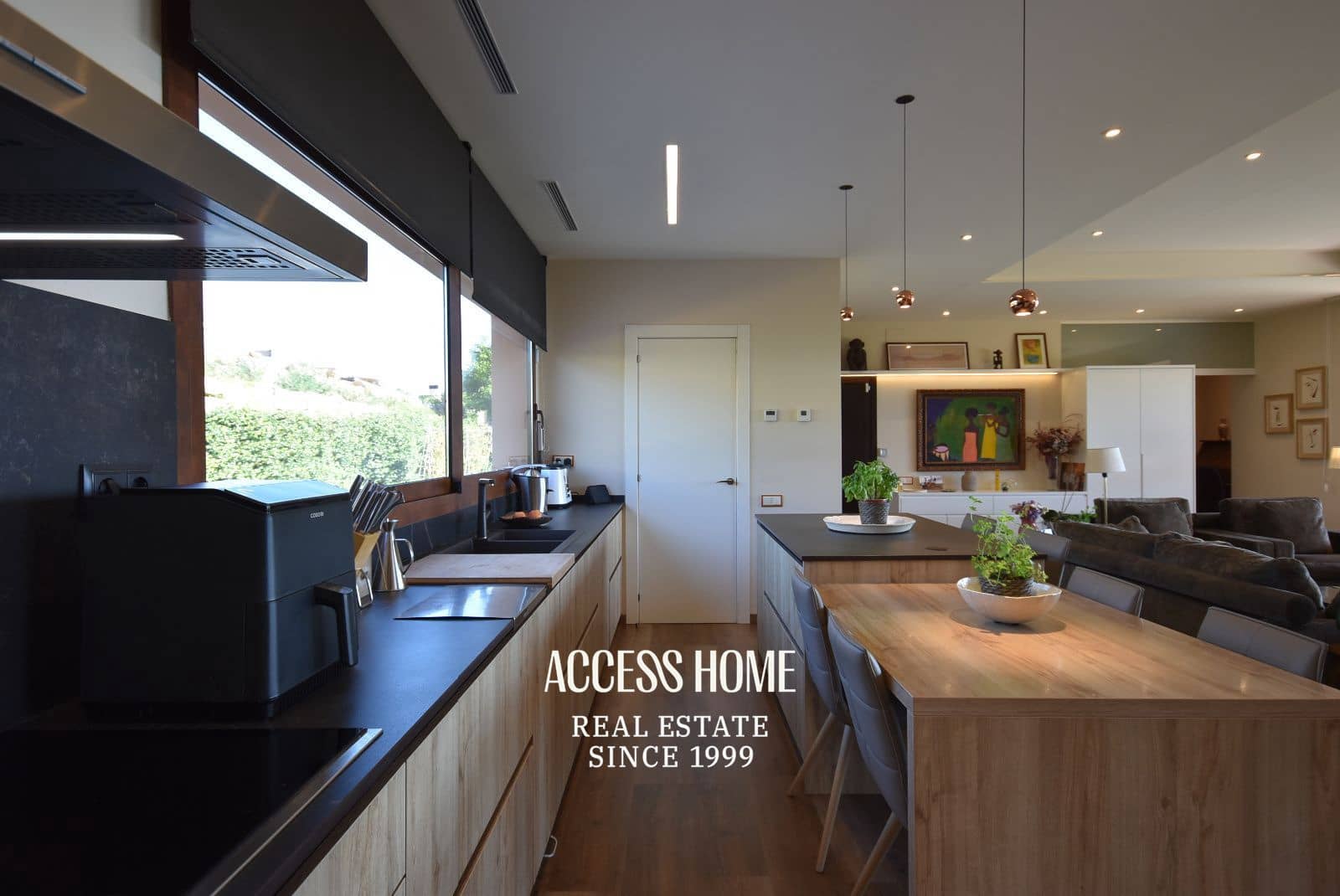 5 bedroom Villa for sale in Sant Vicenc de Montalt with pool garage - € 2,200,000 (Ref: 10048529)