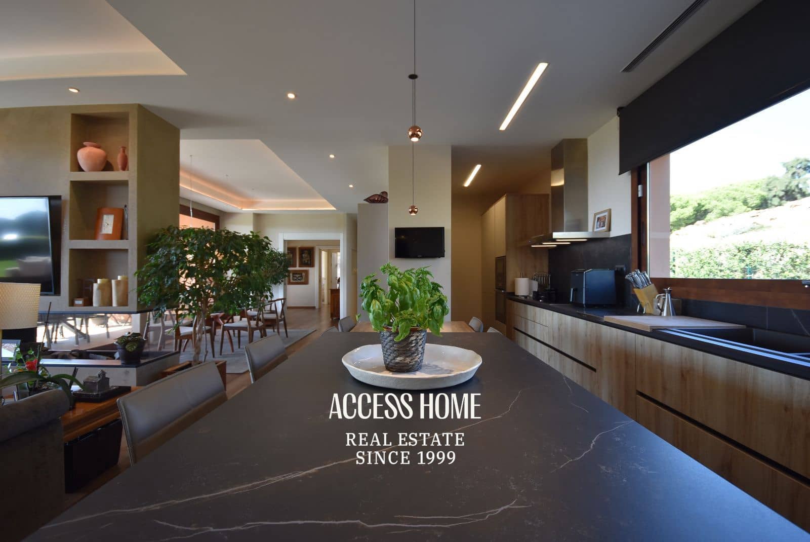 5 bedroom Villa for sale in Sant Vicenc de Montalt with pool garage - € 2,200,000 (Ref: 10048529)