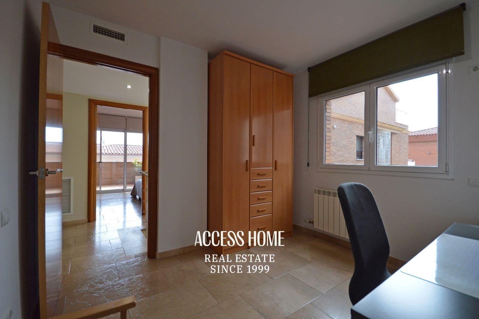 Chalet de 5 habitaciones en Premià de Dalt en venta con garaje - 685.000 € (Ref: 10062940)