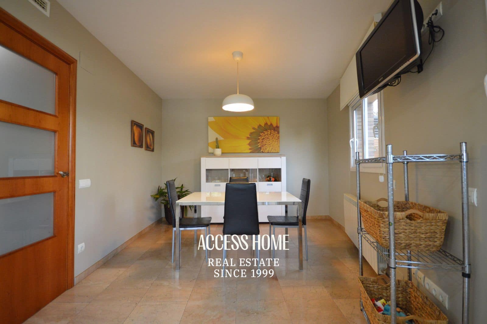 Chalet de 5 habitaciones en Premià de Dalt en venta con garaje - 685.000 € (Ref: 10062940)