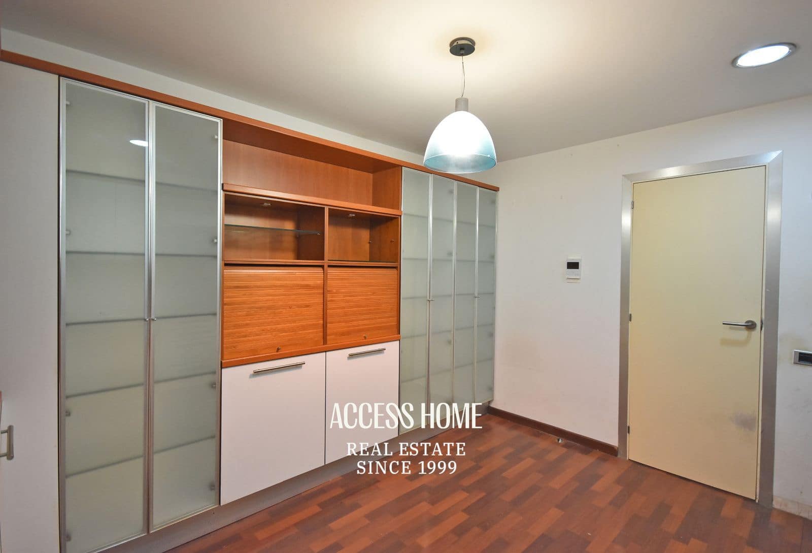 Piso de 4 habitaciones en Barcelona ciudad en venta con garaje - 775.000 € (Ref: 10086633)