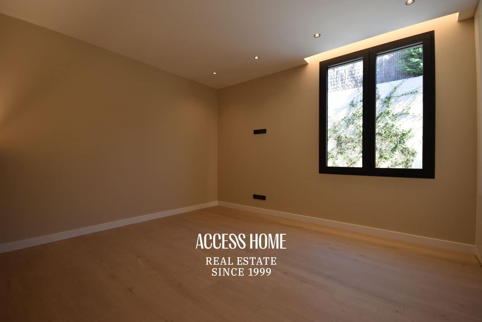 5 soverom Villa til salgs i Sant Vicenc de Montalt med svømmebasseng garasje - € 1 750 000 (Ref: 10101398)