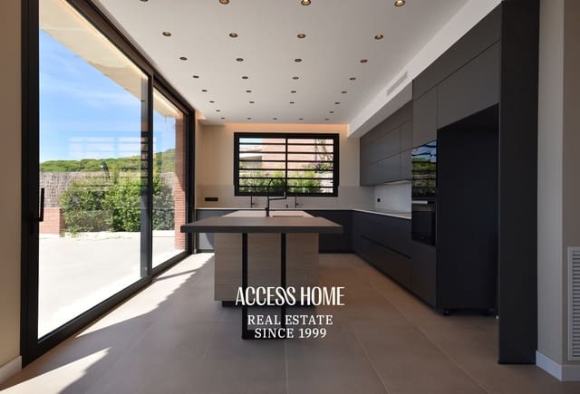 5 soverom Villa til salgs i Sant Vicenç de Montalt med svømmebasseng garasje - € 1 750 000 (Ref: 10101398)