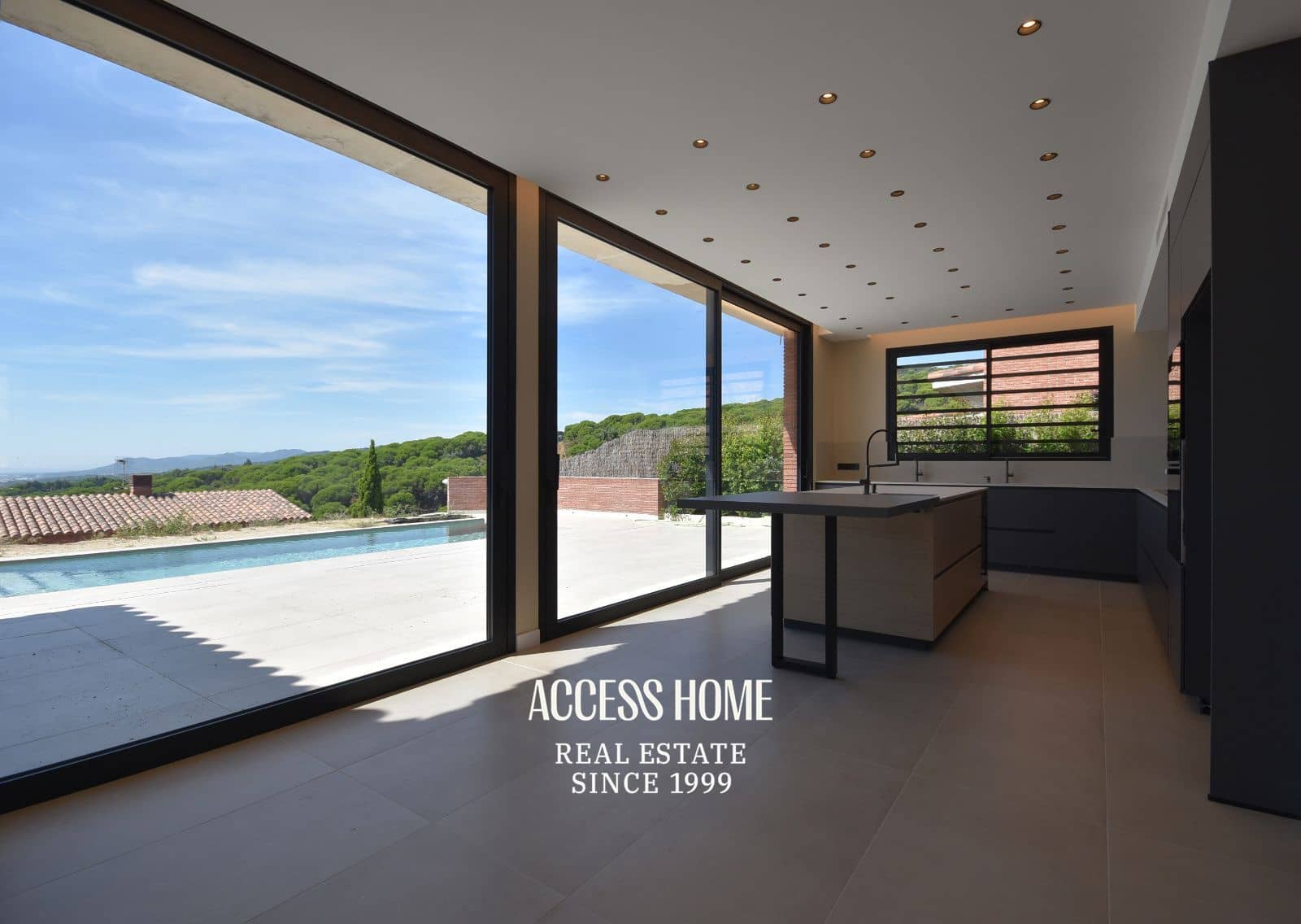 5 soverom Villa til salgs i Sant Vicenc de Montalt med svømmebasseng garasje - € 1 750 000 (Ref: 10101398)