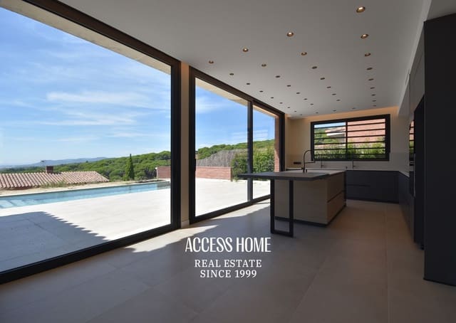 5 soverom Villa til salgs i Sant Vicenç de Montalt med svømmebasseng garasje - € 1 750 000 (Ref: 10101398)