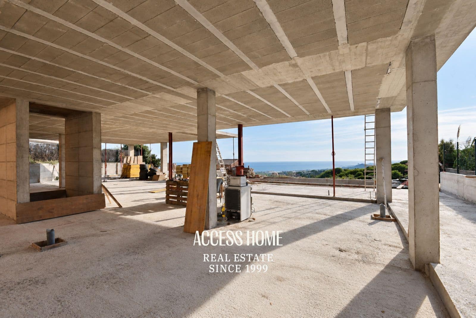 5 bedroom Villa for sale in Sant Vicenc de Montalt with pool garage - € 750,000 (Ref: 10114648)