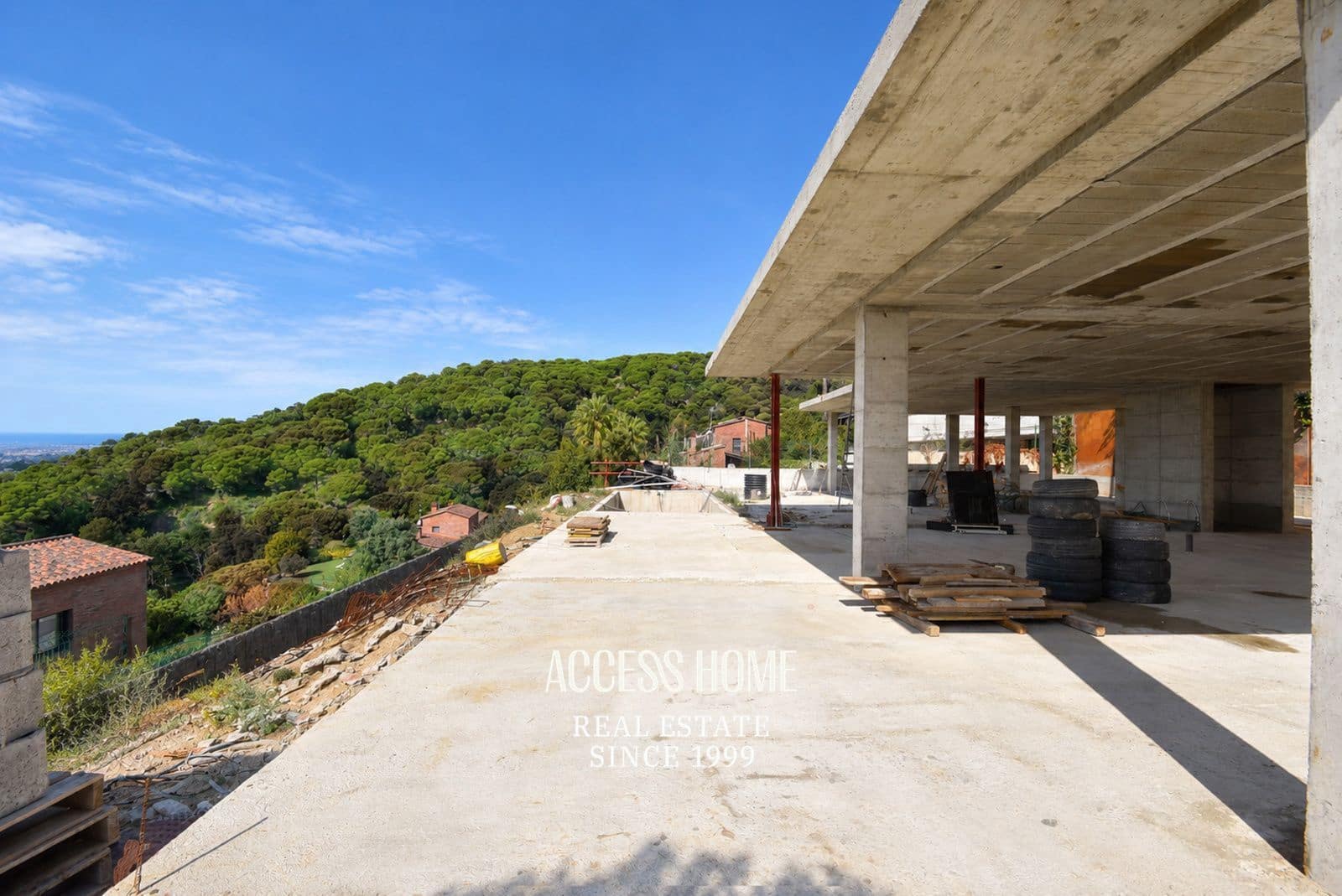 5 bedroom Villa for sale in Sant Vicenc de Montalt with pool garage - € 750,000 (Ref: 10114648)