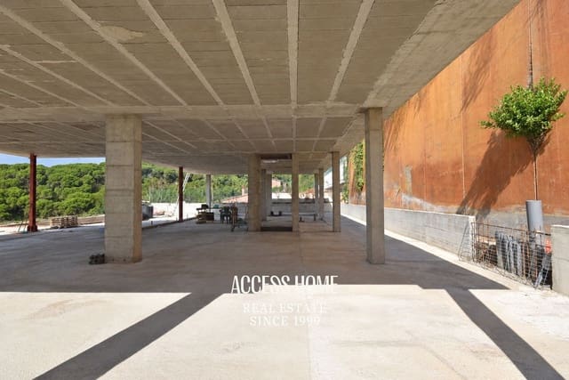 5 Zimmer Villa zu verkaufen in Sant Vicenç de Montalt mit Pool Garage - 750.000 € (Ref: 10114648)