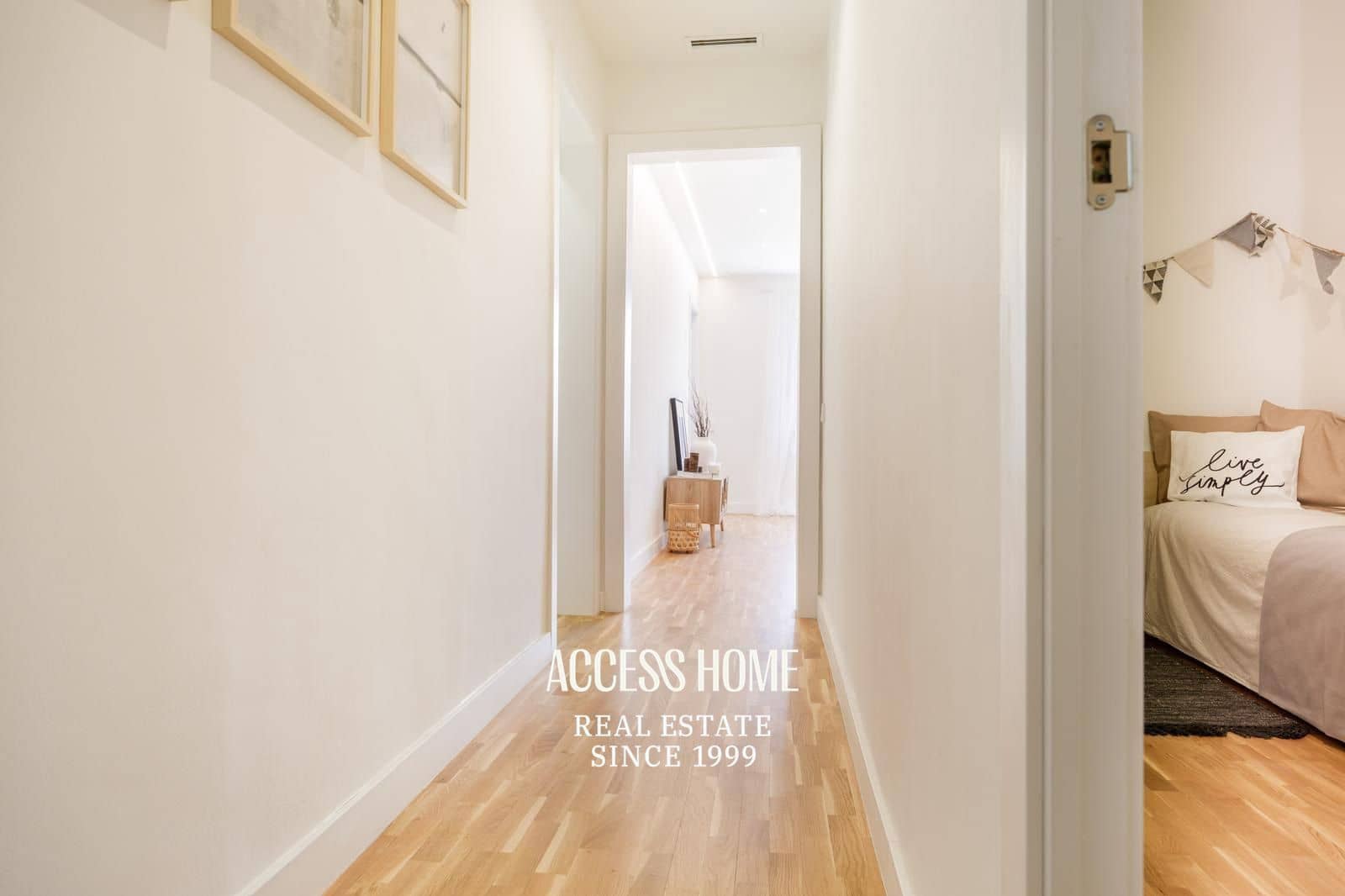 3 bedroom Flat for sale in Barcelona city - € 813,520 (Ref: 10138882)