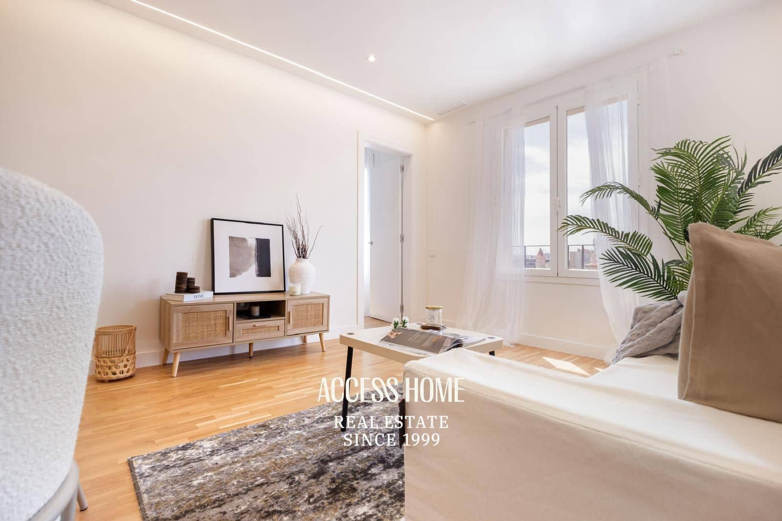 3 bedroom Flat for sale in Barcelona city - € 813,520 (Ref: 10138882)