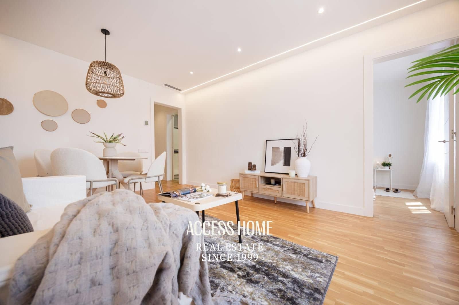 3 bedroom Flat for sale in Barcelona city - € 813,520 (Ref: 10138882)