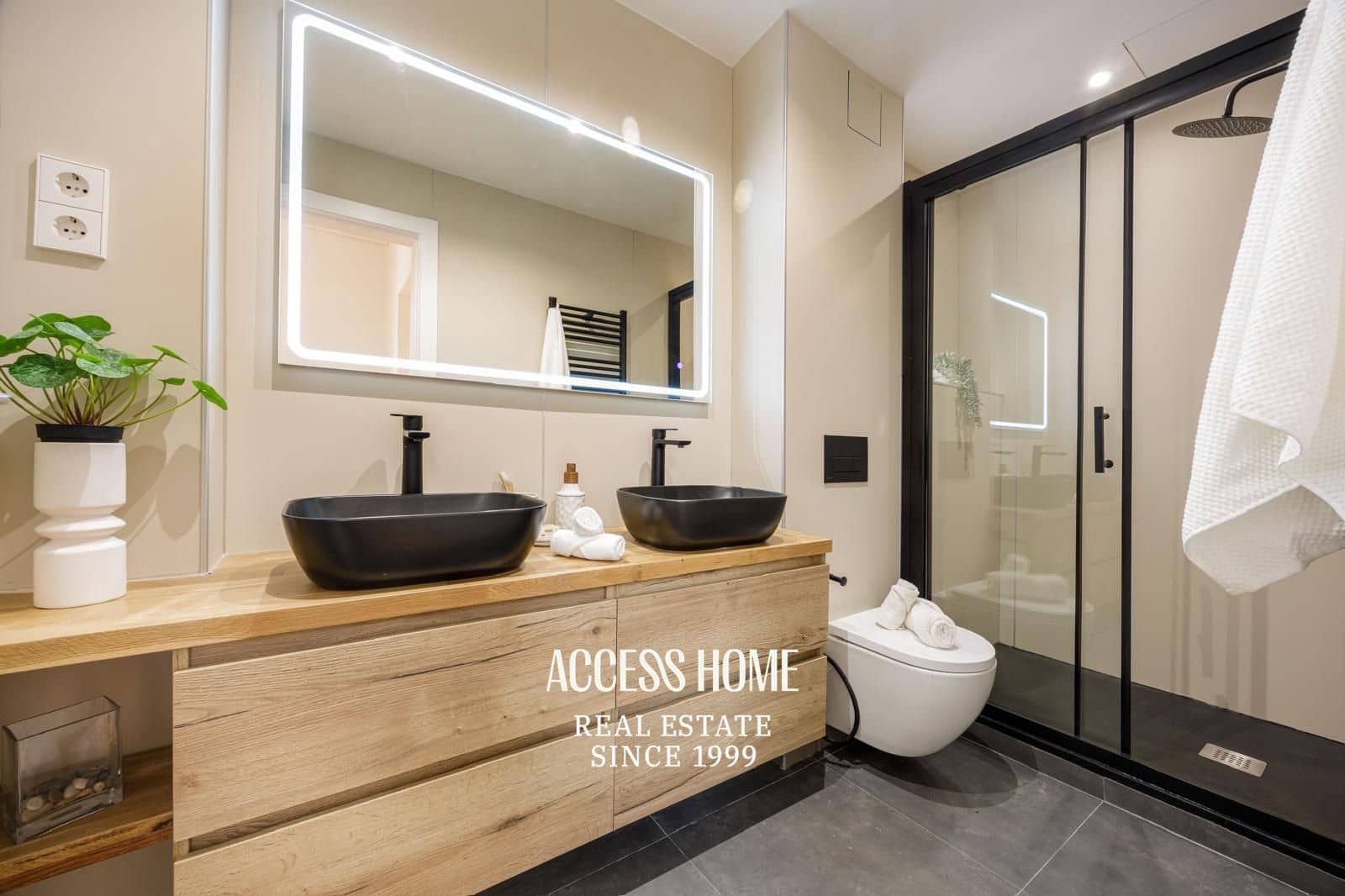 3 bedroom Flat for sale in Barcelona city - € 813,520 (Ref: 10138882)