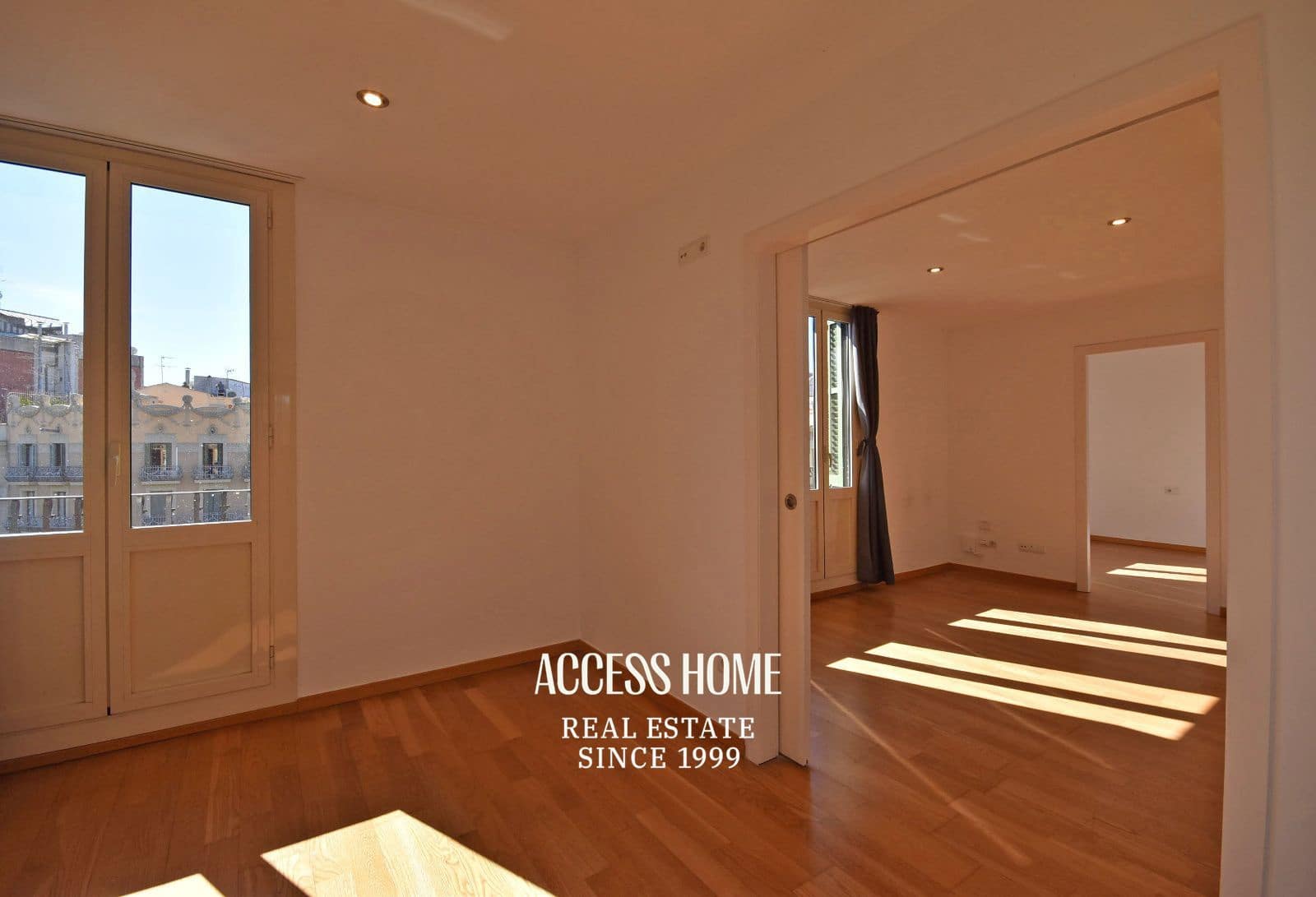 2 soveværelse Lejlighed til salg i Barcelona by - € 695.000 (Ref: 10156880)