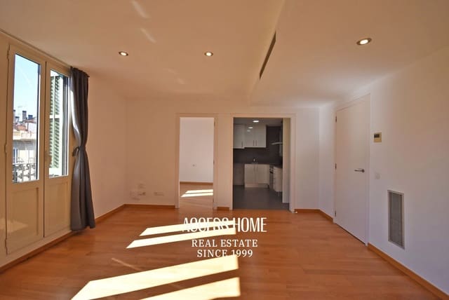 2 soveværelse Lejlighed til salg i Barcelona by - € 695.000 (Ref: 10156880)