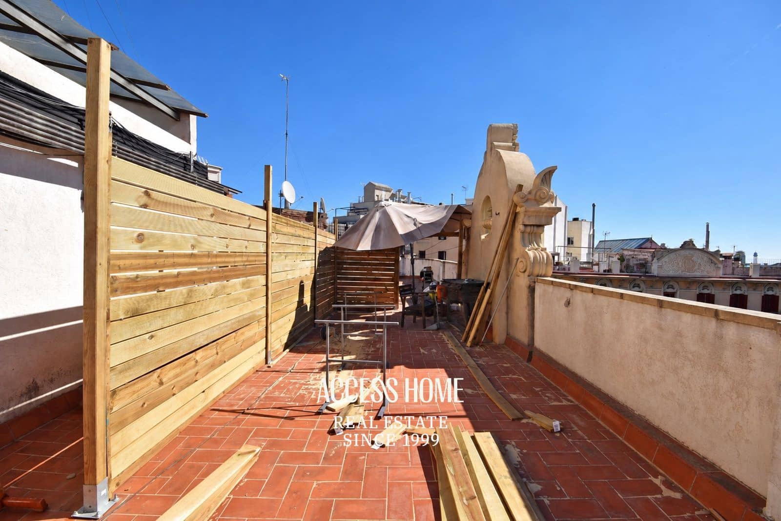 2 soveværelse Lejlighed til salg i Barcelona by - € 695.000 (Ref: 10156880)