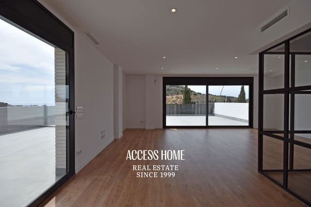 5 bedroom Villa for rent in Tiana with pool garage - € 4,500 (Ref: 10165502)