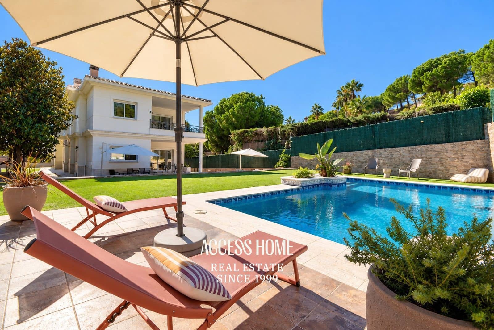 5 quarto Moradia para venda em Teia com piscina garagem - 1 695 000 € (Ref: 10176101)