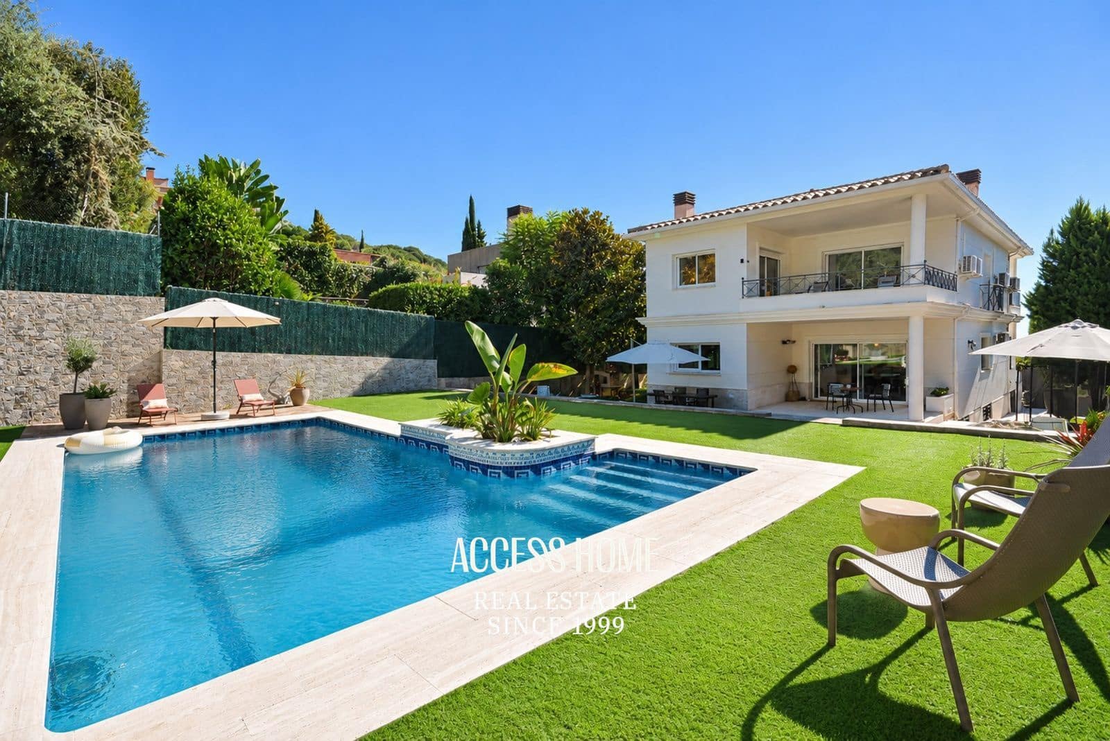5 quarto Moradia para venda em Teia com piscina garagem - 1 695 000 € (Ref: 10176101)