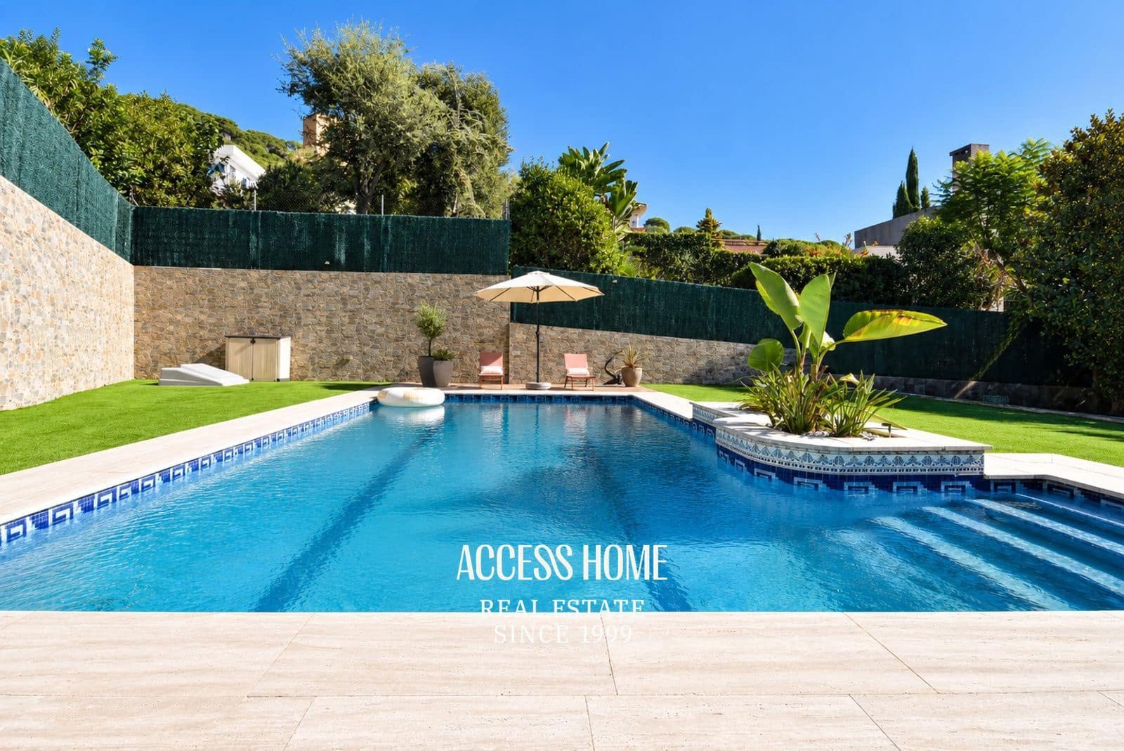 5 quarto Moradia para venda em Teia com piscina garagem - 1 695 000 € (Ref: 10176101)