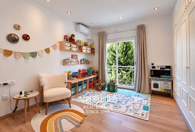 5 quarto Moradia para venda em Teià com piscina garagem - 1 695 000 € (Ref: 10176101)