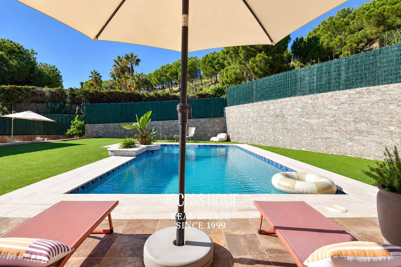 5 quarto Moradia para venda em Teia com piscina garagem - 1 695 000 € (Ref: 10176101)