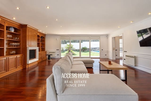 5 bedroom Villa for sale in Cabrils with pool garage - € 1,200,000 (Ref: 10179239)