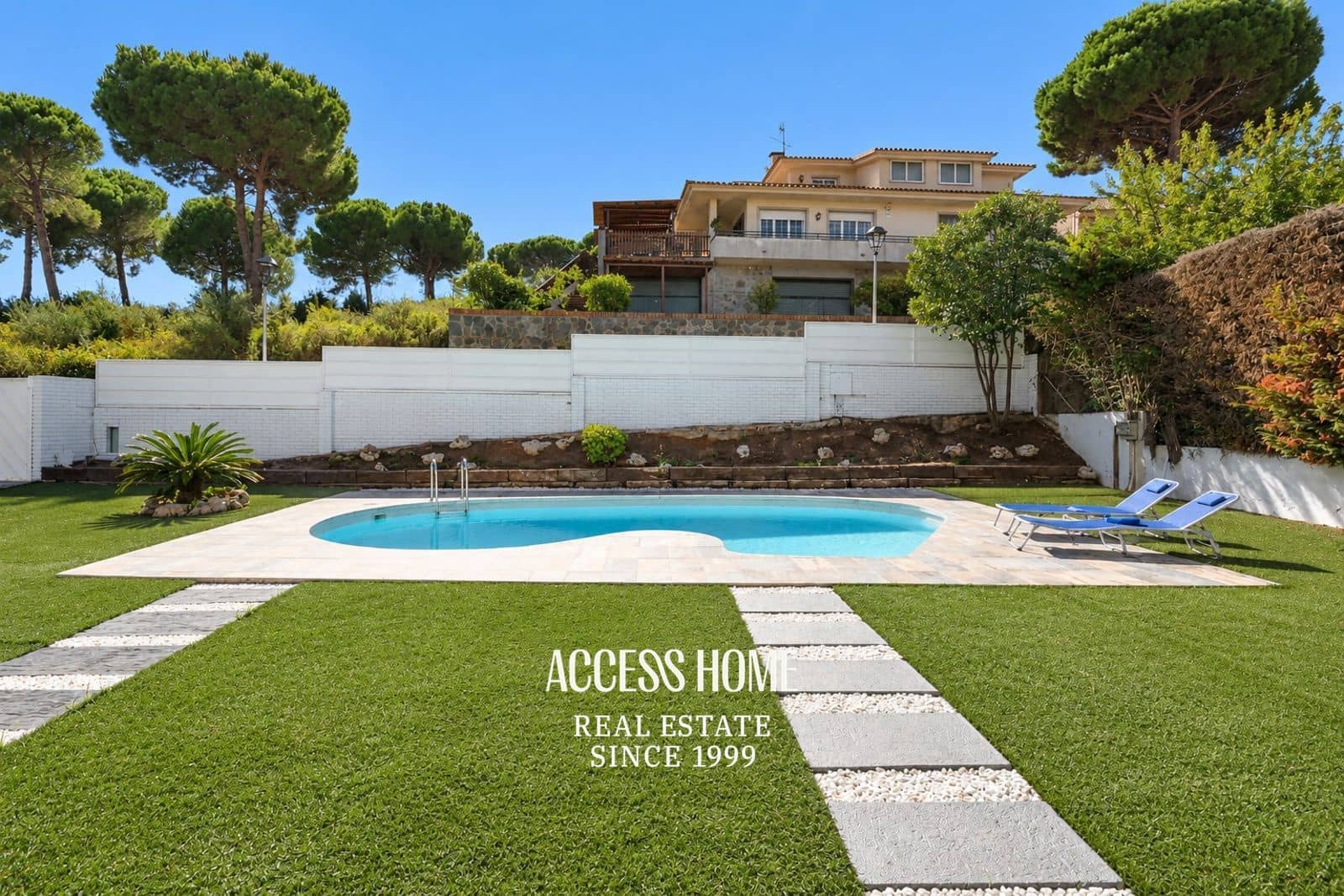 5 bedroom Villa for sale in Cabrils with pool garage - € 1,200,000 (Ref: 10179239)