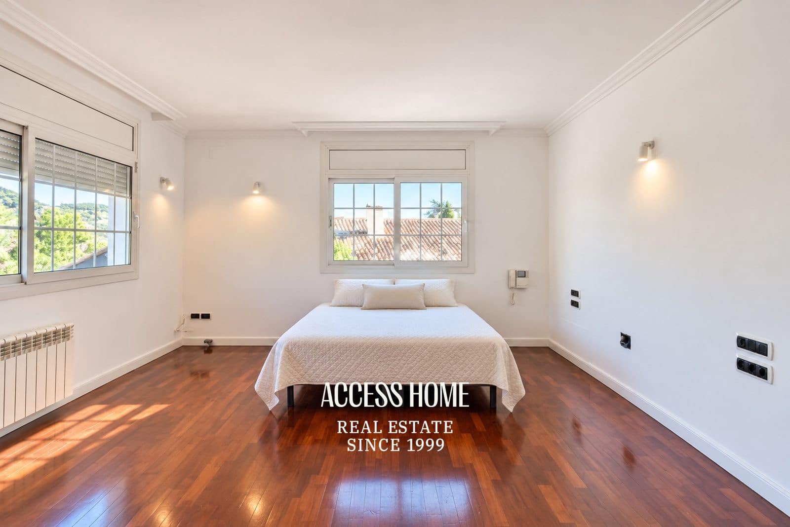 5 bedroom Villa for sale in Cabrils with pool garage - € 1,200,000 (Ref: 10179239)