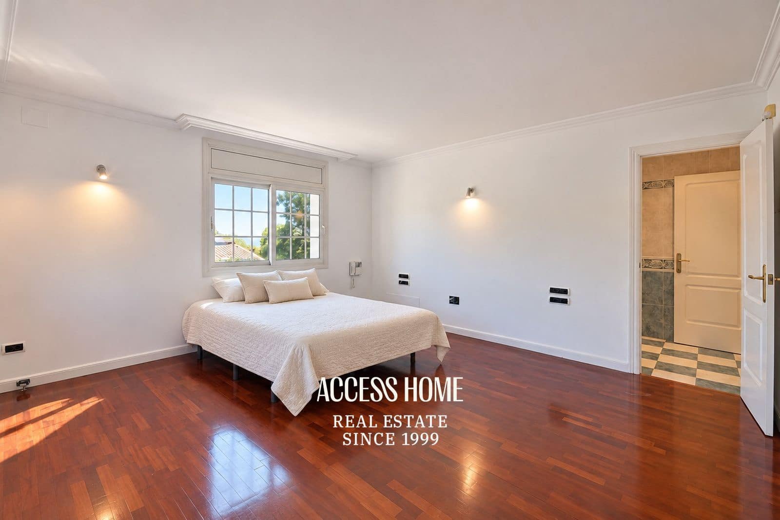 5 bedroom Villa for sale in Cabrils with pool garage - € 1,200,000 (Ref: 10179239)