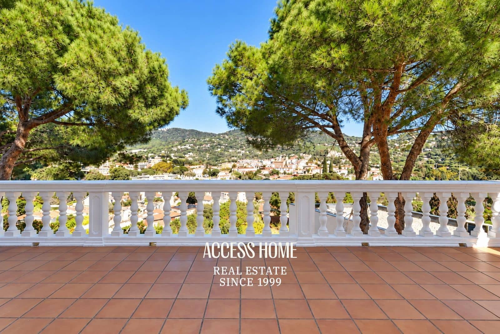 5 bedroom Villa for sale in Cabrils with pool garage - € 1,200,000 (Ref: 10179239)