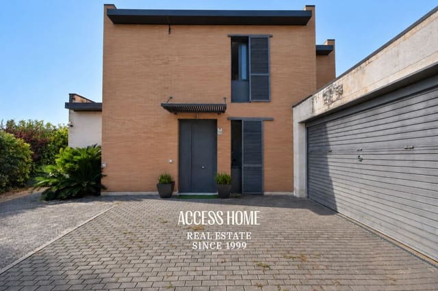 Chalet de 4 habitaciones en Sant Vicenç de Montalt en venta con garaje - 825.000 € (Ref: 10185979)