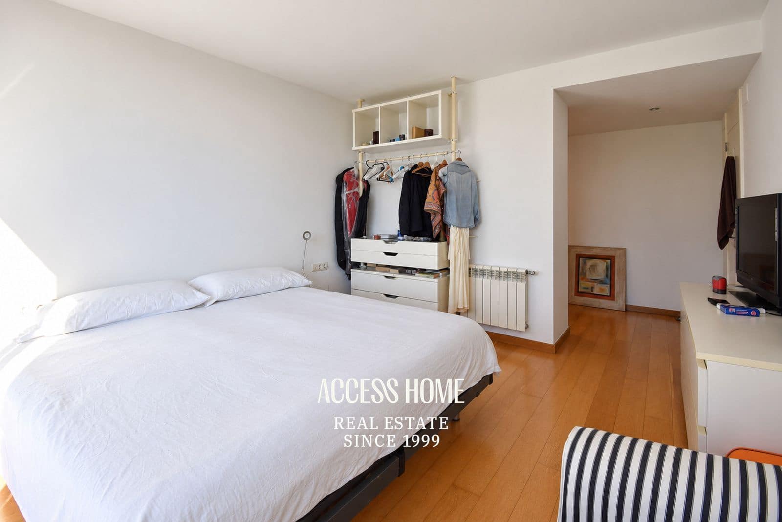 Chalet de 4 habitaciones en Sant Vicenç de Montalt en venta con garaje - 825.000 € (Ref: 10185979)