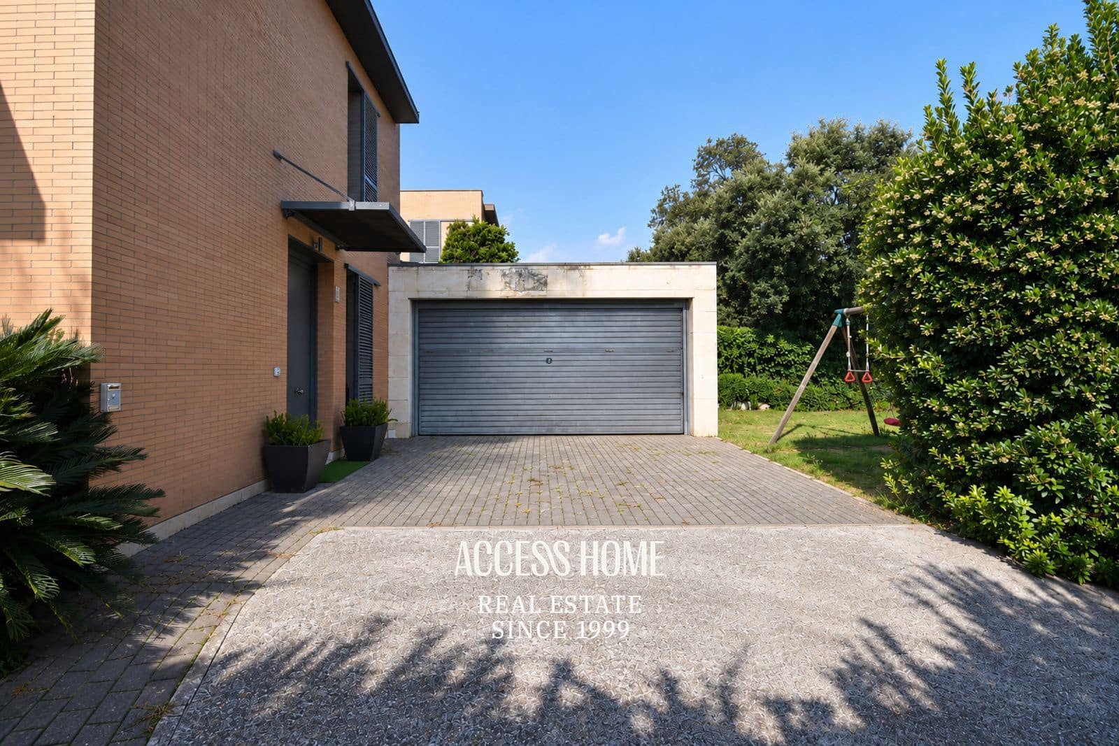 Chalet de 4 habitaciones en Sant Vicenç de Montalt en venta con garaje - 825.000 € (Ref: 10185979)