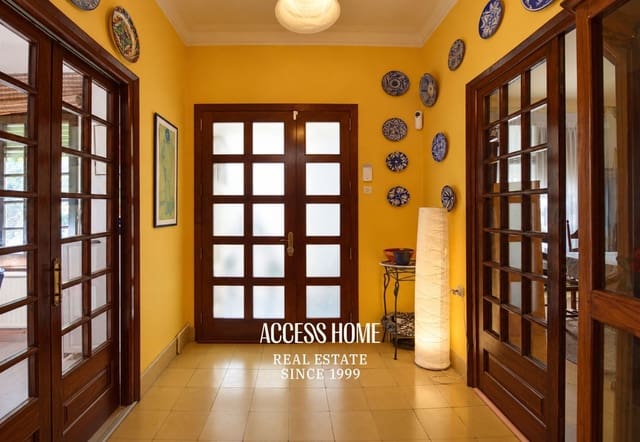 4 bedroom Villa for sale in Alella with pool - € 880,000 (Ref: 10186174)