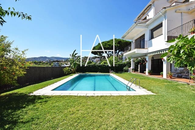 Chalet de 4 habitaciones en Teià en venta con piscina garaje - 828.000 € (Ref: 8376434)