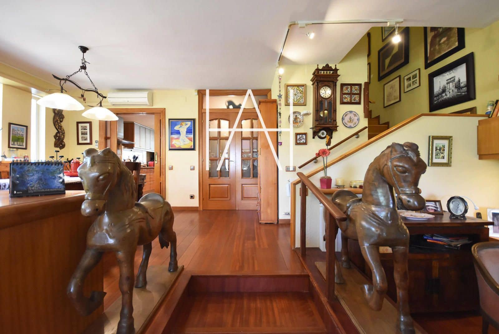 5 sypialnia Willa na sprzedaż w Vilassar de Dalt z basenem garażem - 675 000 € (Ref: 9067031)