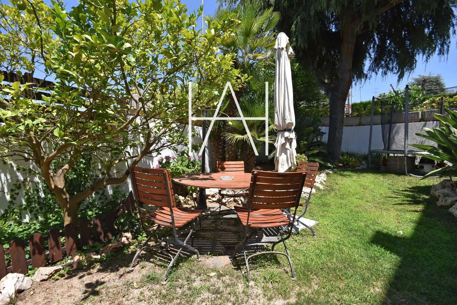 5 sypialnia Willa na sprzedaż w Vilassar de Dalt z basenem garażem - 675 000 € (Ref: 9067031)