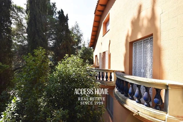 12 soverom Villa til salgs i Arenys de Munt med svømmebasseng - € 2 350 000 (Ref: 9115588)