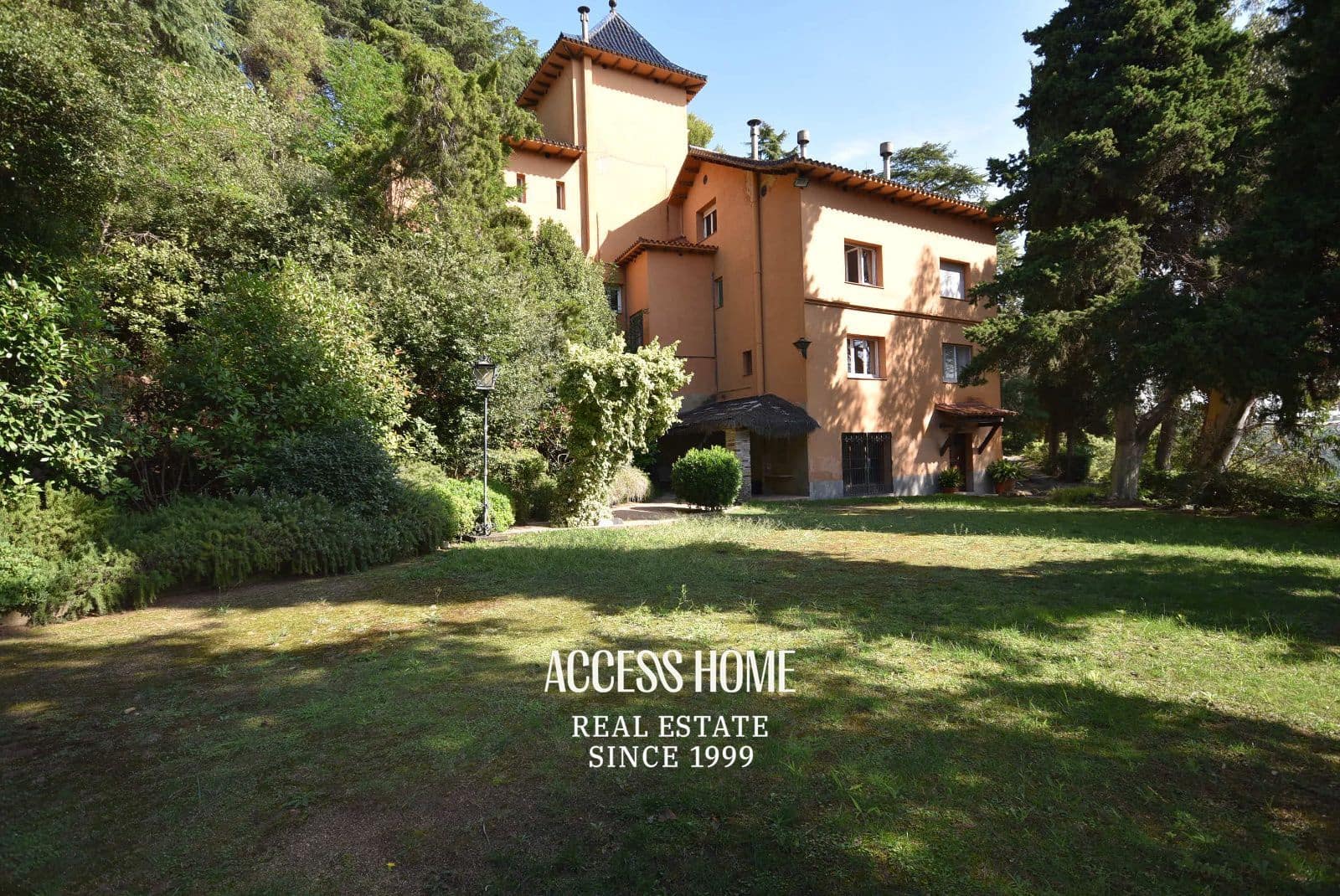 12 sypialnia Willa na sprzedaż w Arenys de Munt z basenem - 2 350 000 € (Ref: 9115588)