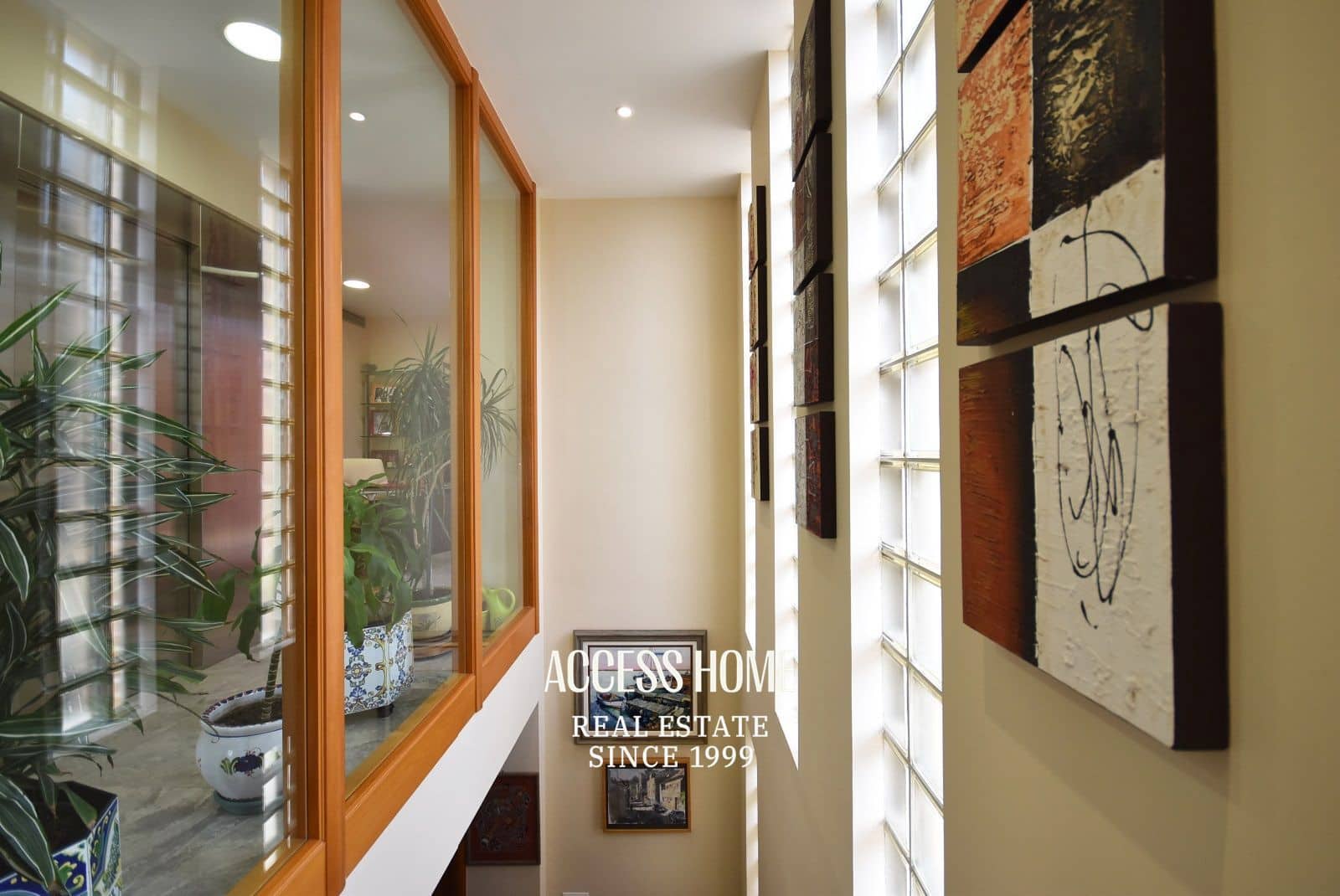 5 sypialnia Willa na sprzedaż w Sant Vicenc de Montalt z basenem garażem - 1 215 000 € (Ref: 9117934)