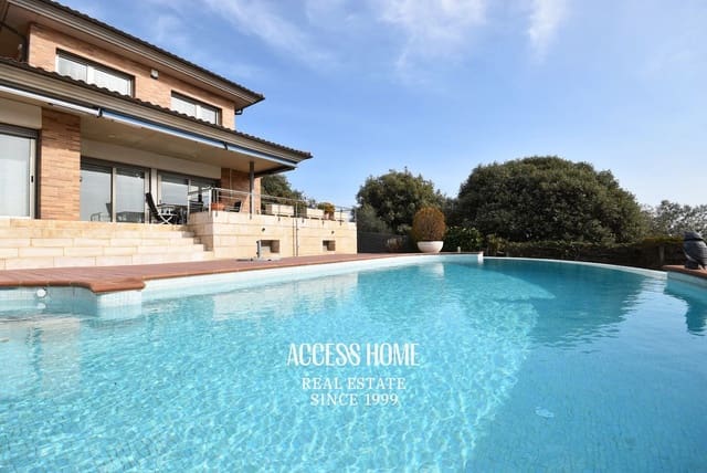 5 Zimmer Villa zu verkaufen in Sant Vicenç de Montalt mit Pool Garage - 1.345.000 € (Ref: 9117934)