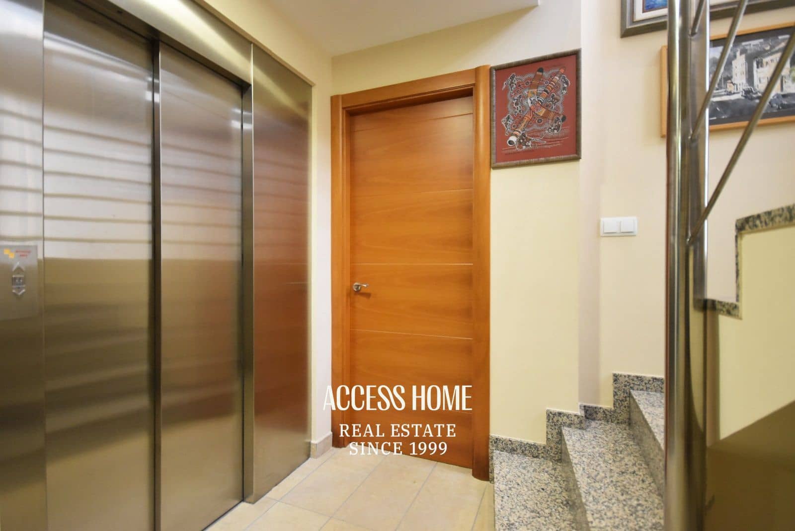 5 sypialnia Willa na sprzedaż w Sant Vicenc de Montalt z basenem garażem - 1 215 000 € (Ref: 9117934)